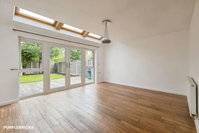 Lower Broughton Road, Salford, M7, photo 2