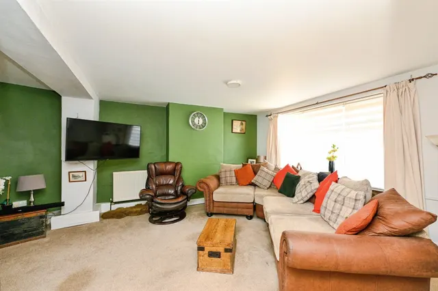 High Street, Heacham, PE31, photo 3