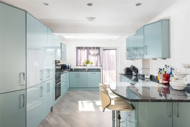 2 bedroom house, Lewis Close, Newport Pagnell, MK16