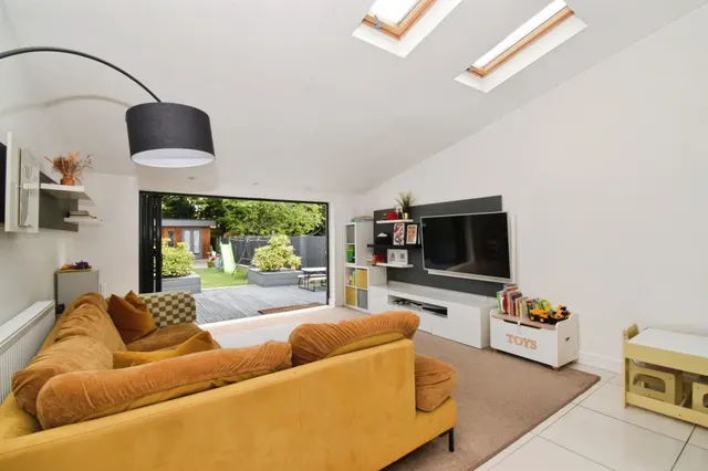 New Street, Oadby, LE2, photo 3