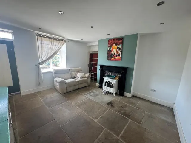 Denholme Road, Oxenhope, BD22, photo 2