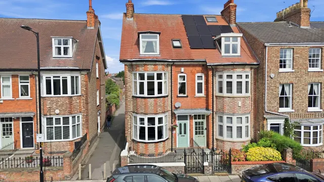 East Parade, York, YO31, photo 1