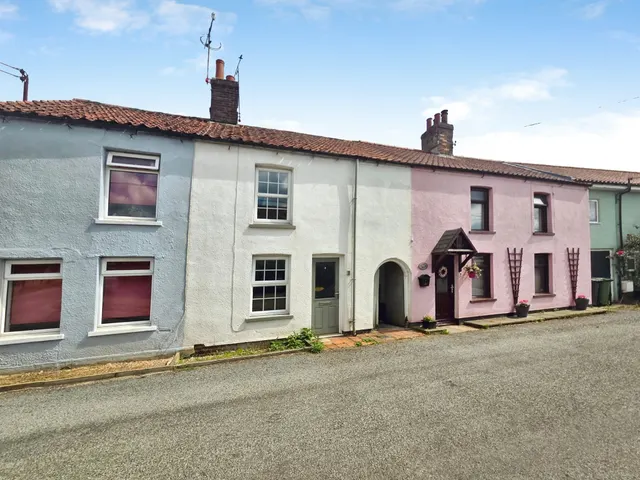The Street, North Pickenham, PE37, photo 1