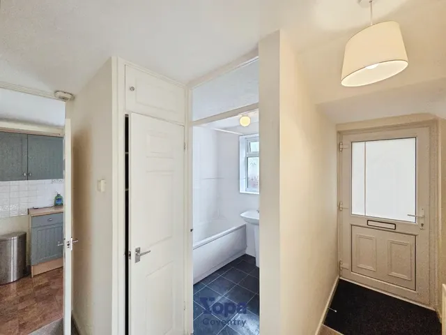 Sunnybank Avenue, Coventry, CV3, photo 3