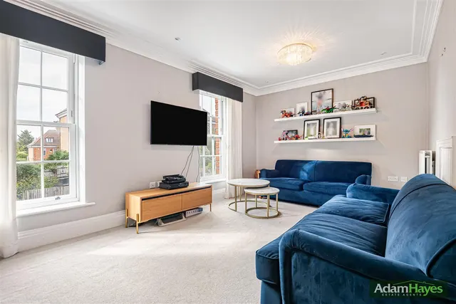 Amberden Avenue, Finchley, N3, photo 2