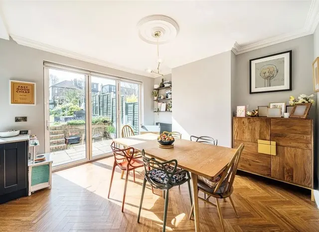 Photo 3 — Holme Lacey Road, Lee, SE12