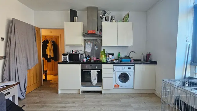 Wolsey Road, Hemel Hempstead, HP2, photo 2