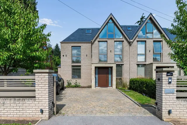 Blueberry Road, Bowdon, Altrincham, WA14 3LS, photo 1