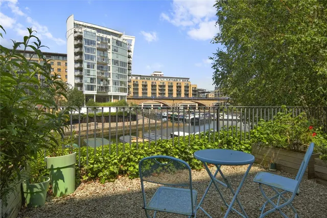 Branch Road, London, E14, photo 1