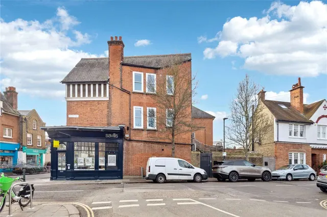 Barnes High Street, Barnes, London, SW13 9LN, photo 1