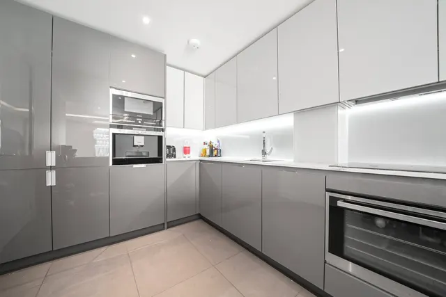 Juniper Drive, Wandsworth, SW18, photo 2