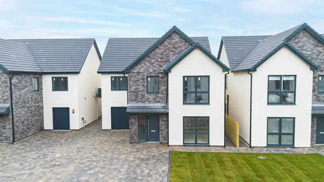 Lane End Mews, Twiss Green Lane, Warrington, Culcheth, WA3 4DJ, photo 1