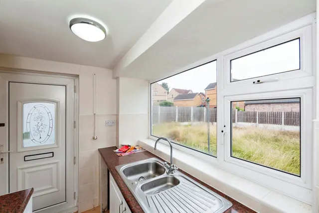Thurnscoe Road, Bolton-Upon-Dearne, S63, photo 3