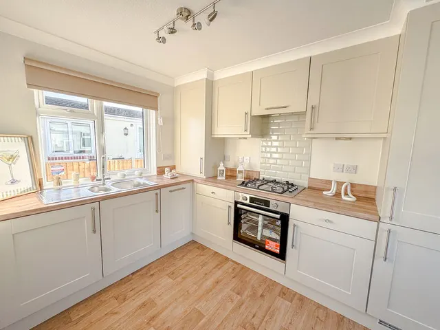 Photo 2 — Weybridge Park Estate Weybridge Road, Addlestone KT15 2RF
