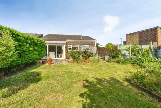 Durham Close, Bognor Regis, PO21, photo 2