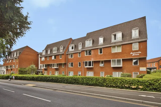 Hendford, Yeovil, photo 1
