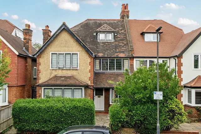 Highmore Road, SE3, photo 1
