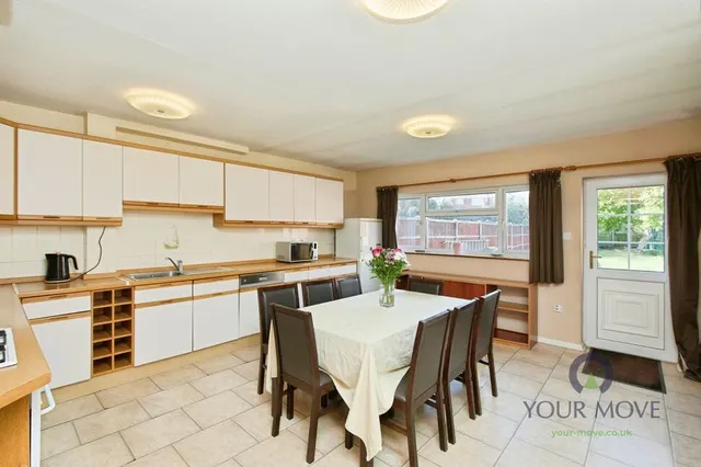 Priorylands, Stretton, DE13, photo 3