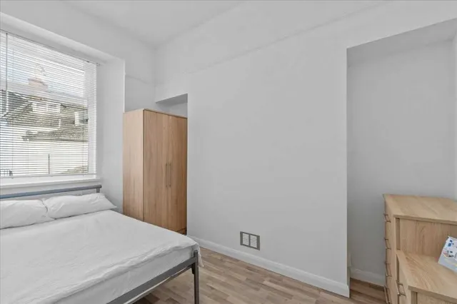 Clifton Place, Plymouth, PL4, photo 3