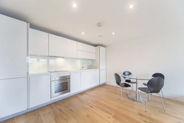 Photo 3 — Montpelier Building, Oval Quarter, 94 Akerman Road, Oval, London, SW9