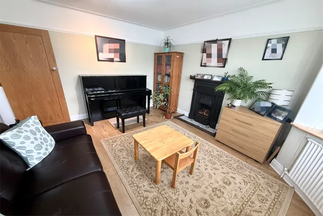 Woodlands Drive, Sale, photo 2