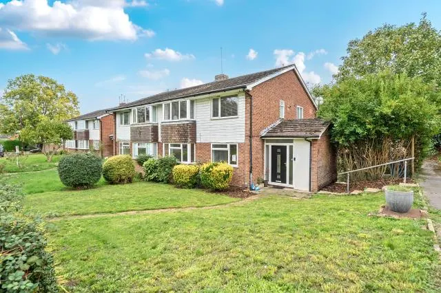 Aldebury Road, Maidenhead, SL6, photo 1