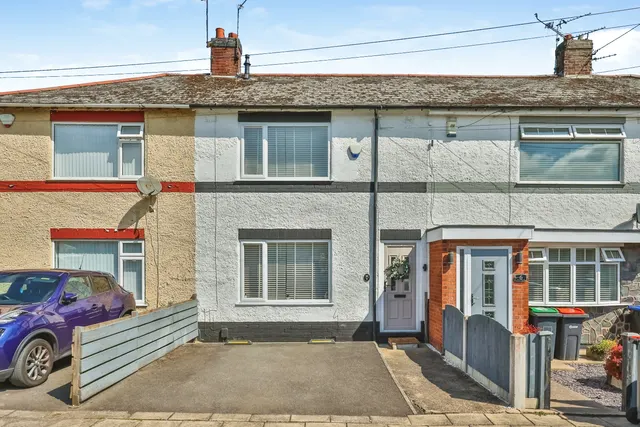 Beauvale Crescent, Hucknall, NG15, photo 1