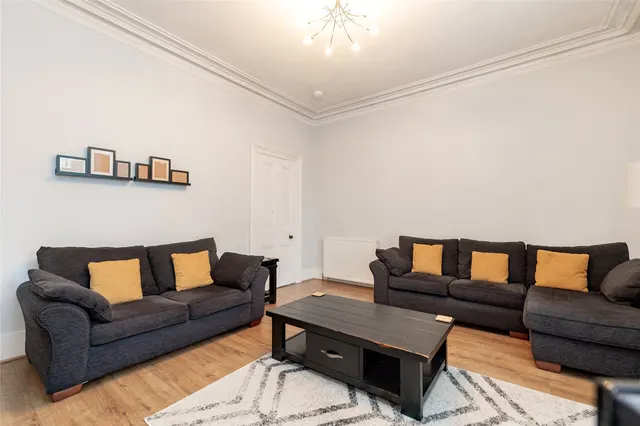 Esslemont Avenue, Aberdeen, AB25, photo 3