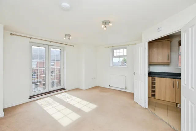 Photo 2 — Magnus Court, Derby