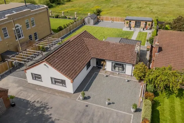 Old Paddock Close, Hibaldstow, photo 1