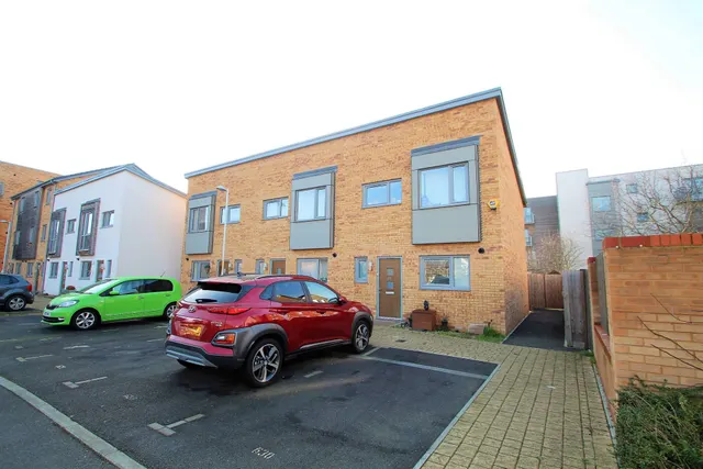 Cloud Close, Dartford, photo 1