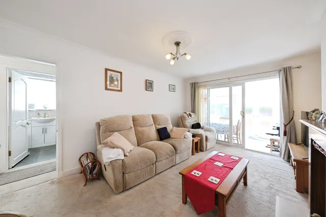 Ashwood Close, Mansfield Woodhouse, NG19, photo 2