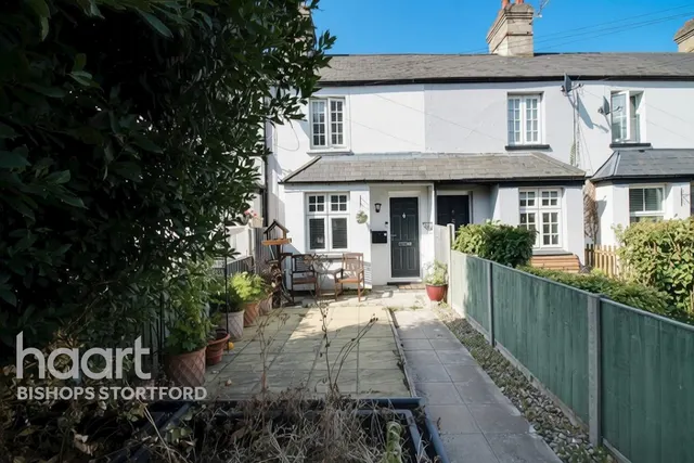 Crown Terrace, Bishop's Stortford, CM23, photo 1