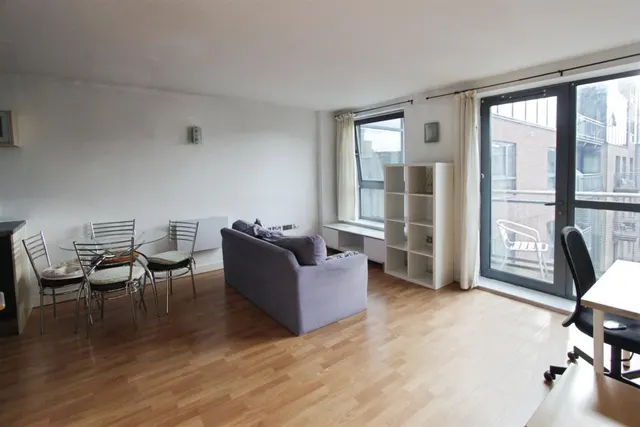 West One Panorama, Sheffield, S1 4JQ, photo 1