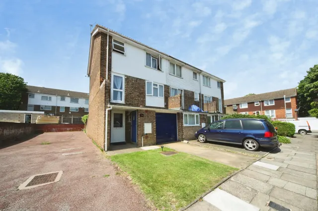 Beale Street, Dunstable, LU6, photo 1