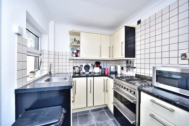 Well Road, Maidstone, ME14, photo 2
