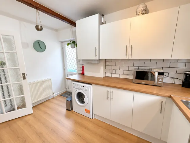 Sunnyside Road, Parkstone, BH12, photo 3