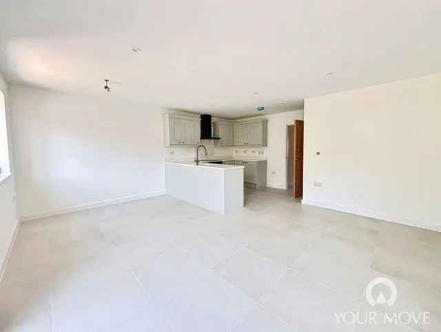 Photo 2 — Chuzzlewit Close, Shorne, DA12