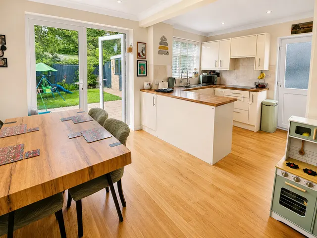 Photo 2 — Darnet Road, Tollesbury, Maldon, CM9 8XG