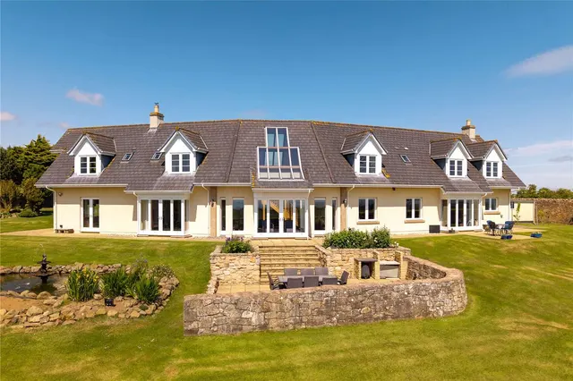 Photo 3 — North Cassingray House, Largoward, Leven, Fife, KY9 1JD