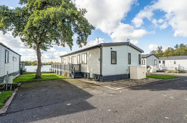 Vinnetrow Road, Runcton, PO20, photo 2