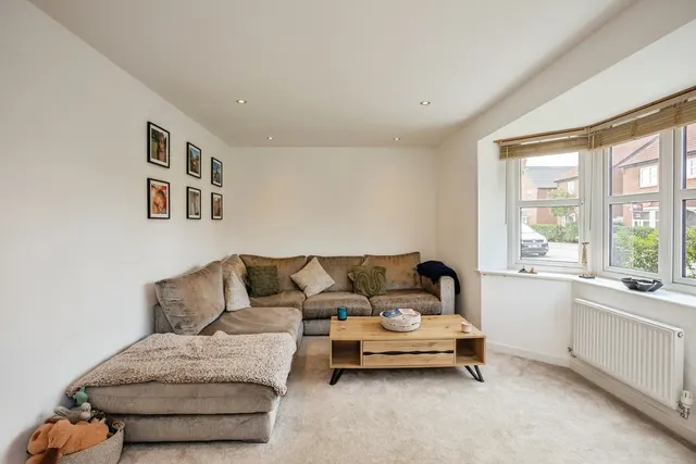 Calcraft Drive, Bottesford, NG13, photo 3