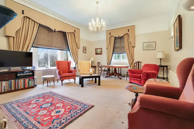 Halifax Road, Huddersfield, HD3, photo 3