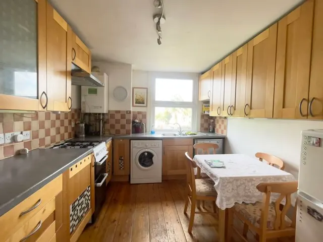 Tonbridge Road, Hildenborough, photo 2