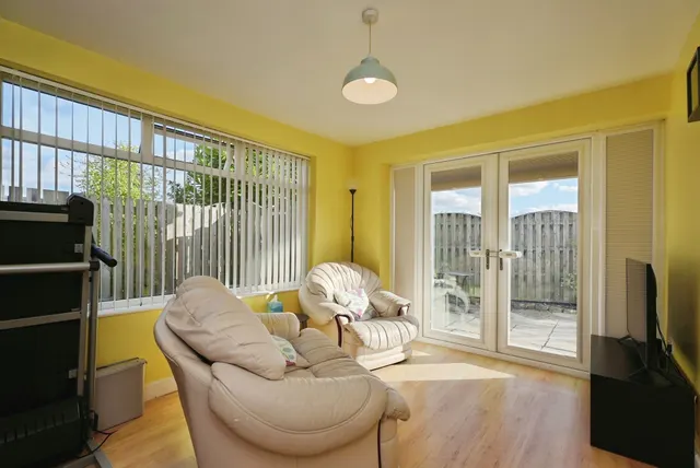 Thorndene Way, Bradford, BD4, photo 3