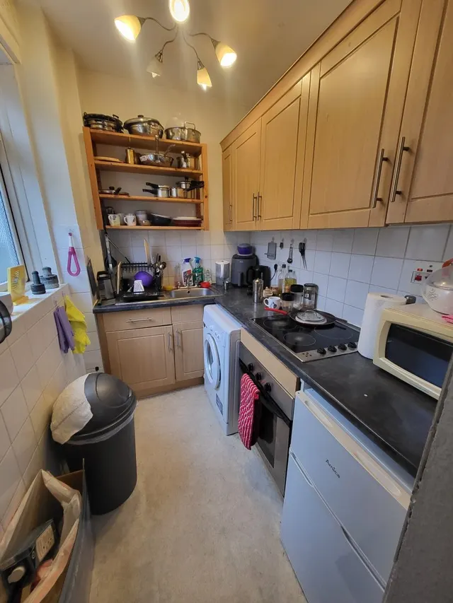 Photo 2 — Gordon Road, West Ealing, W13 8PJ