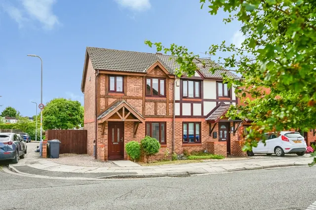 The Moorings, Liverpool, L31, photo 1
