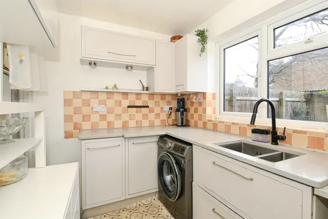 Park Road, Peterborough, PE1, photo 2