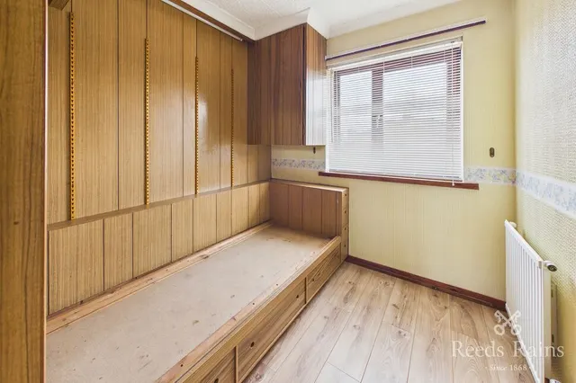 Photo 2 — Sandyacres Crescent, Rothwell, West Yorkshire, LS26