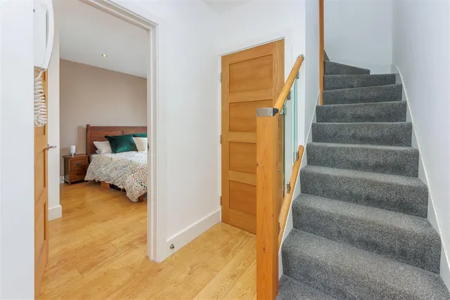 Malden Road, London, NW5, photo 2